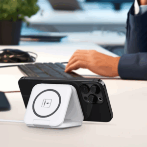LAX 3-in-1 Magnetic Foldable Wireless Charger for iPhone, Apple Watch, AirPods - White - Image 9