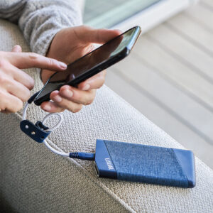Elixage 10,000 mAh PD 3.0  Power Bank with USB A & USB C Outputs - Blue - Image 7